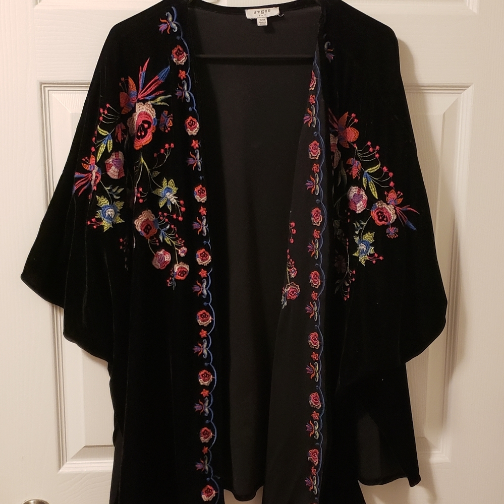 Umgee Velour/Embroidered Cardigan